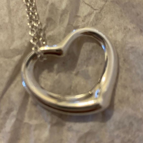 ⭐️HP⭐️Tiffany & Co. Paloma Picasso sterling silver♥️necklace - Picture 2 of 3